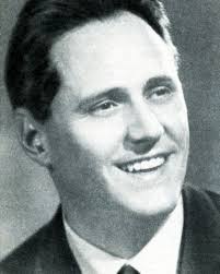 Wishing the Australian baritone Jonathan Summers a very happy 79th birthday!