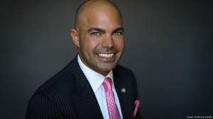 Jonathan Pilat's Instagram, Twitter & Facebook