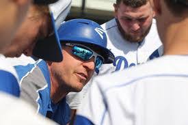 Sean Mansfield's Instagram, Twitter & Facebook