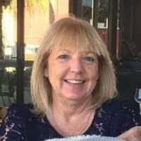 Lisa Binns's Instagram, Twitter & Facebook