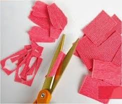 Bunga yang sudah sering kita dengar ini memang selalu membuat jatuh cinta bagi siapapun yang memandangnya. Cara Membuat Bunga Dari Kertas Krep Yang Mudah Dan Cantik Naramedia