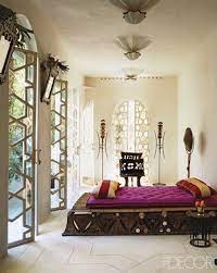 Saffron golden, sunset orange and cinnamon red paint colors offer inviting bedroom decorating ideas and bright interior design in moroccan style. 40 Moroccan Bedroom Ideas Themed Bedrooms Decoholic