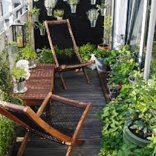 Check spelling or type a new query. Amenagement Balcon Une Deco A L Abris Du Vis A Vis