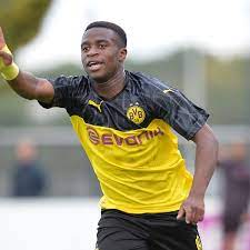 Youssoufa moukoko 2019/2020, youssoufa moukoko borussia, youssoufa youssoufa moukoko (born 20 november 2004) is a footballer who currently plays in the u19 team for borussia dortmund. Borussia Dortmund Allowed To Play Wonderkid Moukoko From November Borussia Dortmund The Guardian