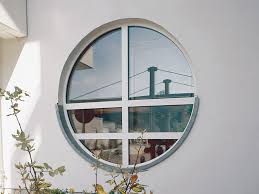 نوافذ دائرية للمناطق الداخلية الأنيقة Ecohouse Eg Com