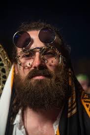 Iris Alston's Instagram, Twitter & Facebook