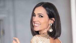 Partecipa al concorso miss italia nel 1999 in qualità di miss amarea moda mare campania, classificandosi terza. Caterina Balivo La Ricordate A Miss Italia Correva L Anno 1999 Solonotizie24