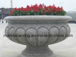 Create more height for your planter with a garden our fiberstone line includes garden pedestals, flower planters and more, all specially made for your patio or garden. Large Granite Flower Planter Display In Square China Stone Planters And Marble Vase Price Made In China Com