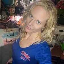 Sylvester Kendrick's Instagram, Twitter & Facebook