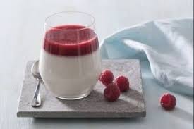 Panna Cotta A L Agar Agar Et Coulis De Framboises Recette Recette Panna Cotta Recette Panacotta Et Coulis Framboise
