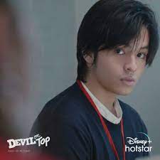 Detective bowden must save five people trapped in an elevator: Disney Hotstar Devil On Top Facebook