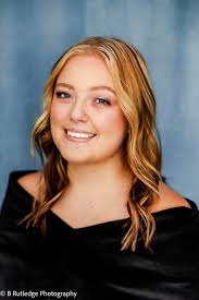 Brandy Rutledge's Instagram, Twitter & Facebook