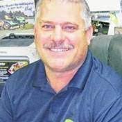 Donnie Parrott's Instagram, Twitter & Facebook