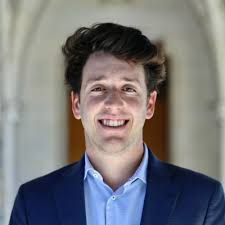 I am so excited to announce that I have accepted an offer to work as a 2023  summer analyst in the Asset & Wealth Management division at Goldman Sachs  in their Fort