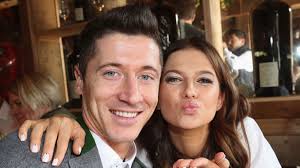 Münchens schönste Spielerfrauen: Das sind die Partnerinnen der  FC-Bayern-Stars