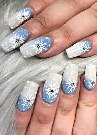 41 Suprising Christmas Nail Art Design Ideas For This New Year
