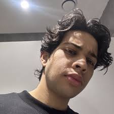 Sales Mastery: From Level 1 to Level 4