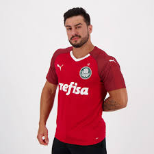 Nos minutos finais, o palmeiras se lançou ao ataque com todas as suas peças, mas não teve a competência para achar o gol de empate. Camisa Puma Palmeiras Iii Goleiro 2019 Futfanatics