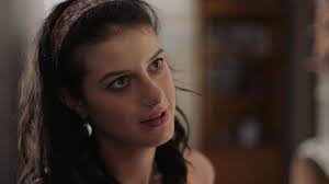 Hannah played by : Arianna Harris