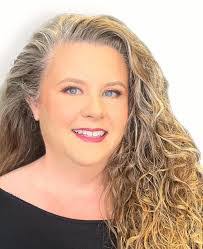 Helena Warner's Instagram, Twitter & Facebook