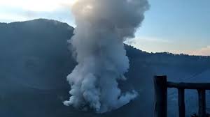 Asal mula gunung tangkuban perahu. Sejarah Gunung Sunda Asal Usul Gunung Tangkuban Parahu