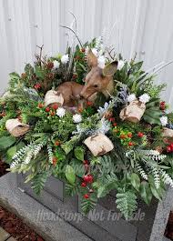 Winter Headstone Saddle Winter Grave Saddle Christmas Saddle Headstone Arrangement Winter Grave Topper Winter Headstone Flowers Grave Saddle Gravesite Decorations Christmas Flower Arrangements Headstones Decorations