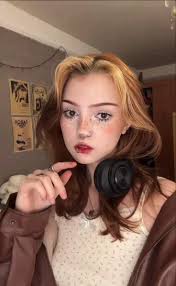 lily reyes (lilyreyesha)