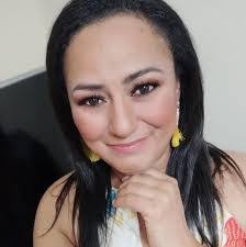 Brenda Cadena's Instagram, Twitter & Facebook