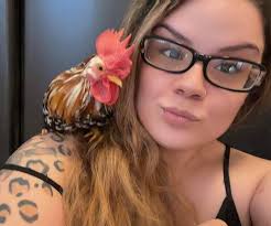 Kikiriki Chicken Breed: Temperament and Care