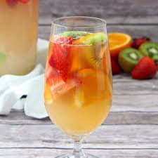 Tropical White Wine Sangria 4 Sons R Us Recipe In 2020 White Wine Sangria Sangria Wine Sangria