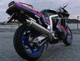 See and discover other items: Suzuki Gsx R400 1990 1996 Review Specs Prices Mcn