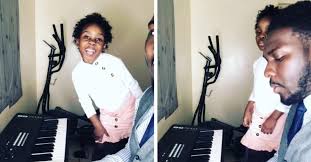 Video Fier D Etre Noir Ce Duo Pere Fille Chante Une Chanson Aux Paroles Simples Mais