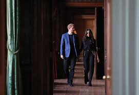 Eski sevgililer ise ailelerinin kraliyet ailesine olan yakınlıklarından dolayı düğüne davet edilmişti. Prens Harry Dugune Uc Eski Sevgilisini Cagiracak Magazin Haberleri Ntv