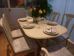 Shabby chic round table and chairs are simple and elegant. Shabby Chic Extending Dining Table With 6 Chairs Painted Vintage Antique Farmhouse Furniture