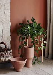 Peinture 10 Couleurs Qui Seront Tendance En 2019 Deco Peinture Salon Idee Deco Peinture Idee Peinture Salon