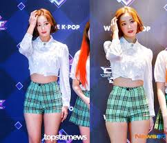 She debuted with momoland on november 10, 2016, and left the group in november 2019. Yeonwoo Momoland Becomes A Conversation Because Of Small Shorts
