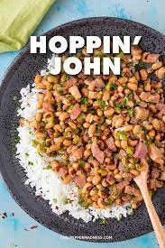 Hoppin John Hoppin John Is A Classic Southern Dish Of Black Eyed Peas Cooked Low And Slow Traditionall Blackeyed Pea Recipes Louisiana Recipes Pea Recipes