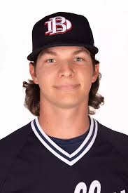 Zach Heaton's Instagram, Twitter & Facebook