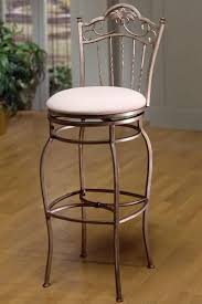 Swivel Bar Stools Best Suited For Parties And Other Occasions For Extra Seating Needed Muebles De Hierro Mesas De Hierro Forjado Decoracion En Hierro