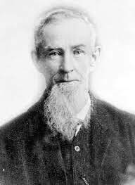 Raymond Kipp's Instagram, Twitter & Facebook