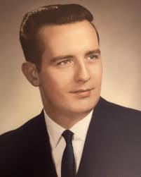 Lacy Baxter's Instagram, Twitter & Facebook