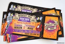 Für alle paare mit der liebe zur rockmusik, let's get ready to rock 'n' roll. Mariage Rockabilly Invitation Billet Concert Einladungen Hochzeit Karte Hochzeit Einladungskarten Hochzeit