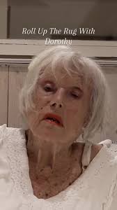 Dorothy, 98, remembers when everybody danced. #dancing #olddays #legend #fyp