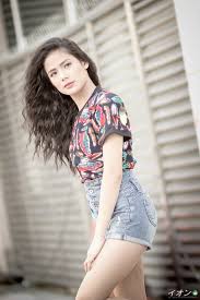 Ito ay kung pagbabasehan ang palitan ng mensahe nina chesca at devon sa instagram post ng huli. 8 Devon Seron Ideas Gal Devon Fashion