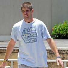 Colt brennan set records as the quarterback at the university of hawaii from 2005 to 2007 before going on to a brief nfl career. Colt Brennan Bio Affair Single Net Worth Ethnicity Salary Age Nationality Height Retired Professional American Football Player