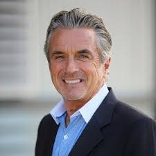 Jeffrey Downes's Instagram, Twitter & Facebook