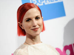The jagged cut layers all over gives this look texture and edge which is great for those with fine to medium hair looking for a shaggy hairdo. Paramore S Hayley Williams Says Anyone Dyeing Your Hair Should Ask Why