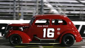 Each week i will do my best to post an update before an upcoming race including track info, fastest qualifiers, and other news from around the series. Nascar It S Time To See The All Star Race Light At Martinsville