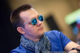 Badziakouski and Big Huni Play a Big Pot