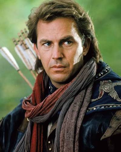 Kevin Costner on the set of 'Robin Hood: Prince of Thieves', 1991.